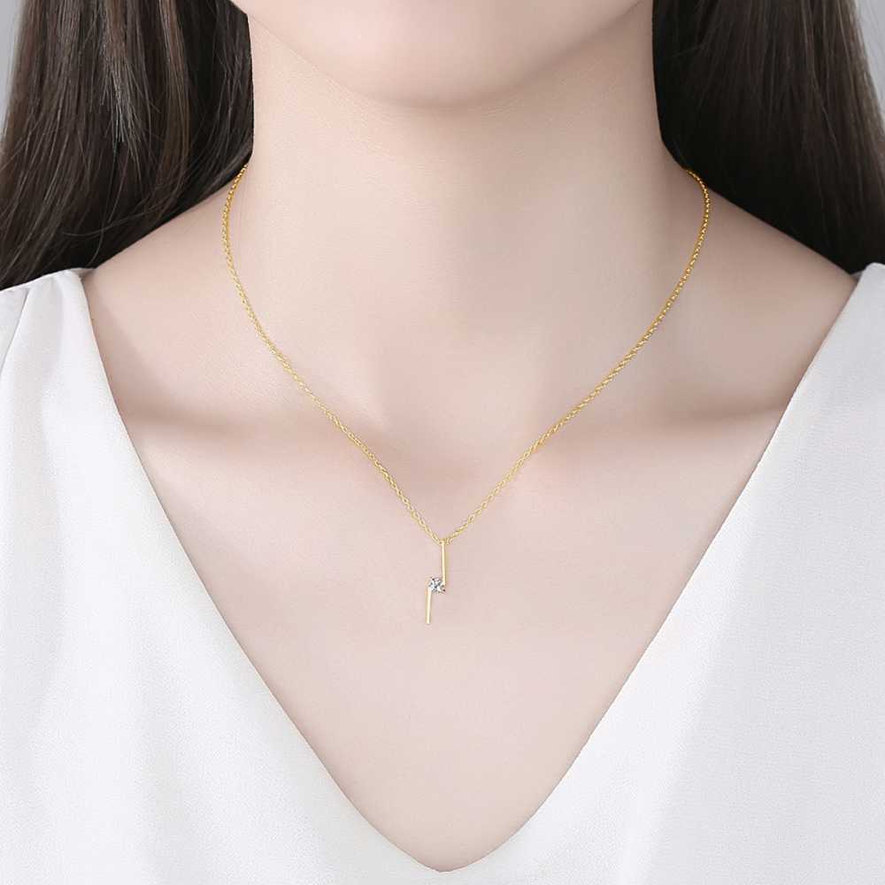 Women's Minimalist Sterling Silver Necklace With 18-Inch Chain