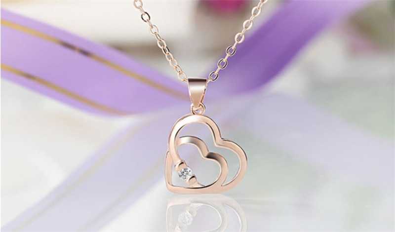 Women's Interlocked Double Heart Necklace In Sterling Silver
