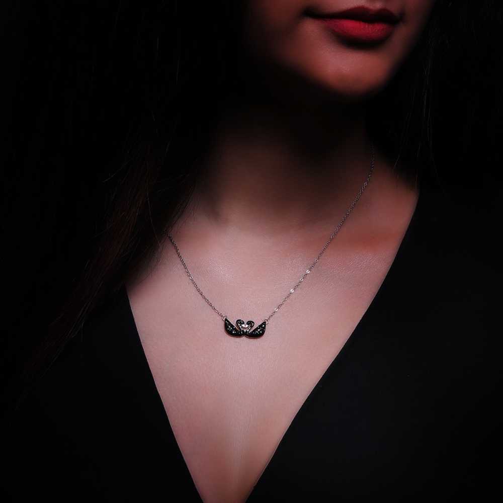 Women's Sterling Silver Black Swan Pendant Necklace With Zirconia