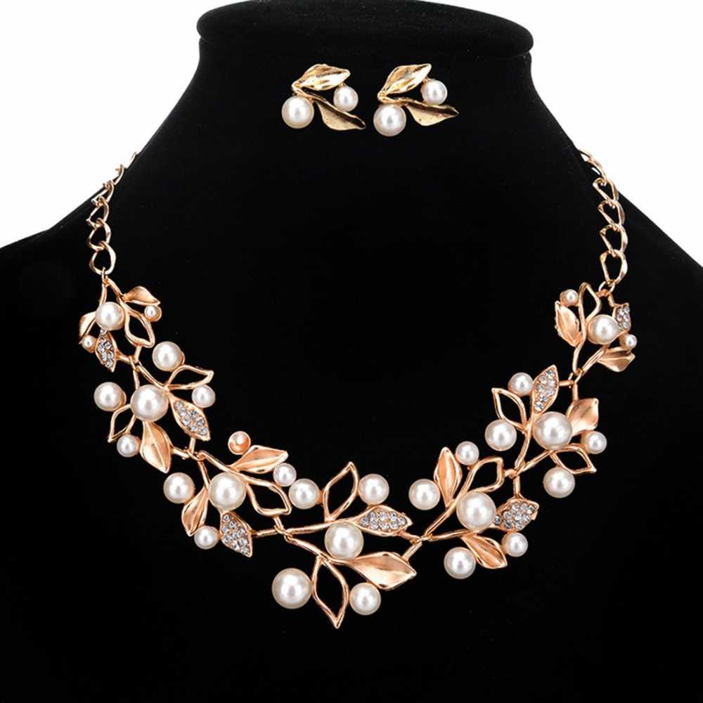 Women's Gold Plated Pearl Necklace And Earring Set In Leaf Design