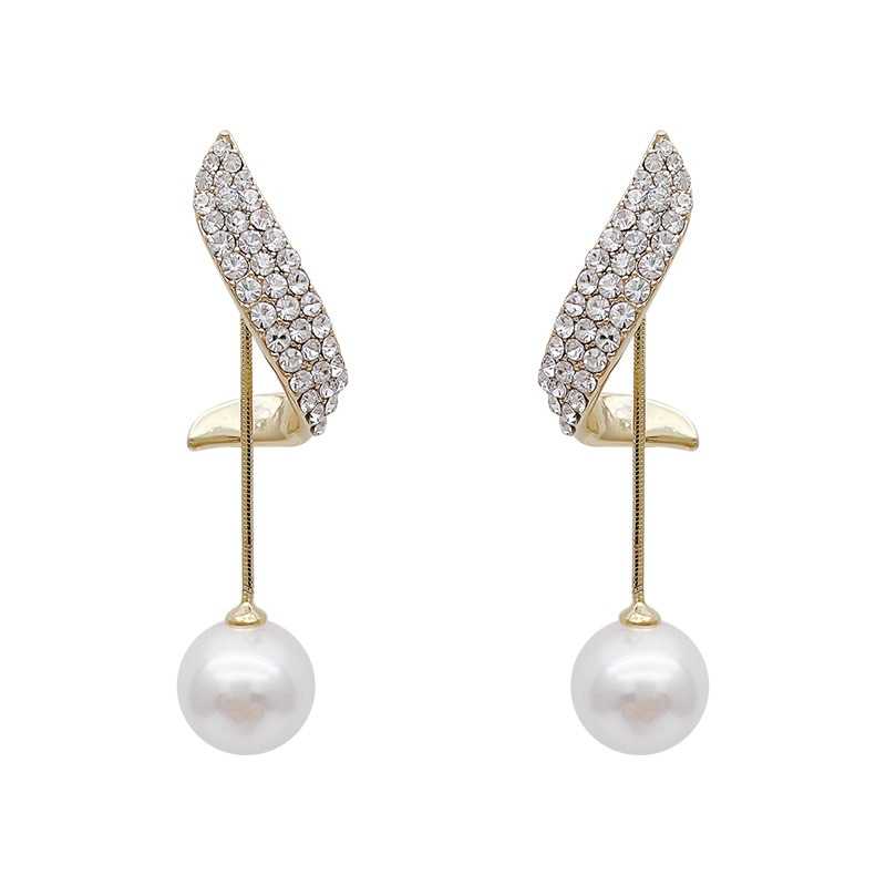 Women's Tassel Drop Pearl Earrings Studded With Crystals
